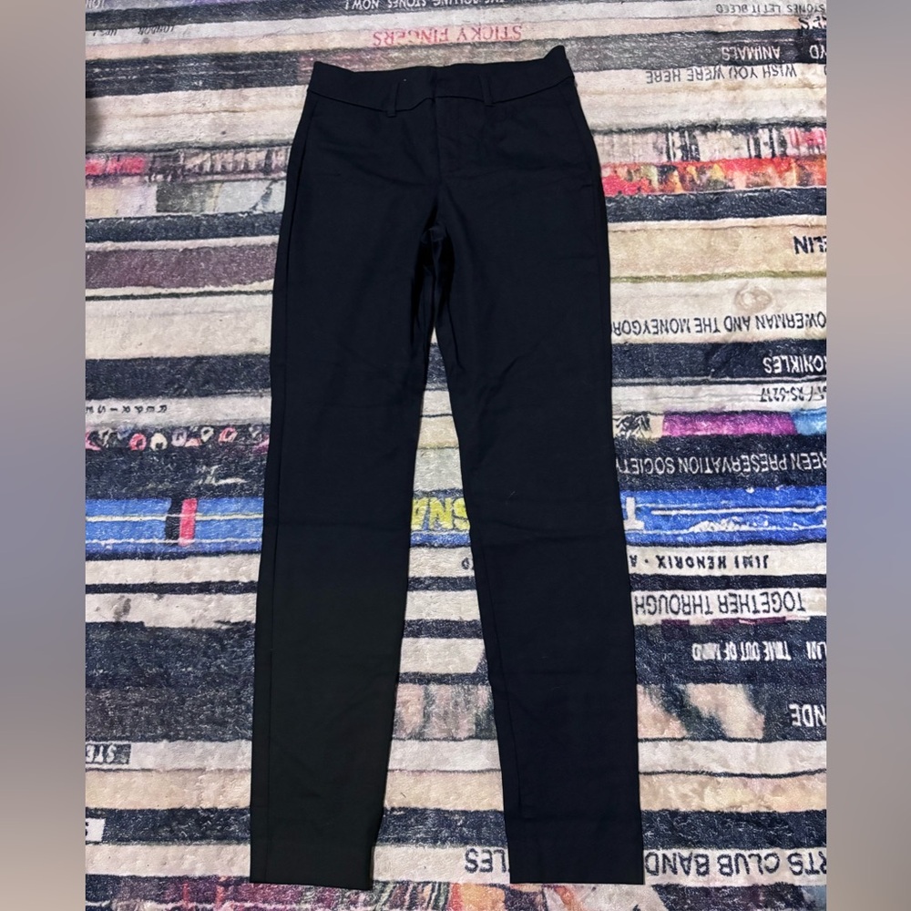 Old Navy Black high rise Pixie secret smooth Pants 4